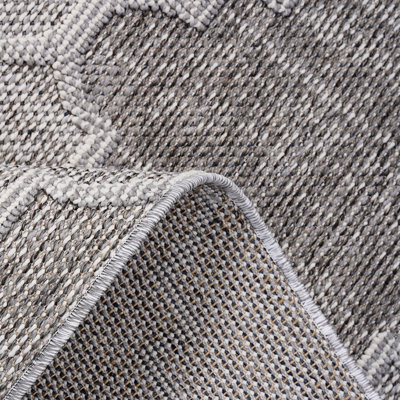 Loom & White/grey 4x6 Area Rug - Stain , Non-shedding, Intriguing Trellis For Entryway