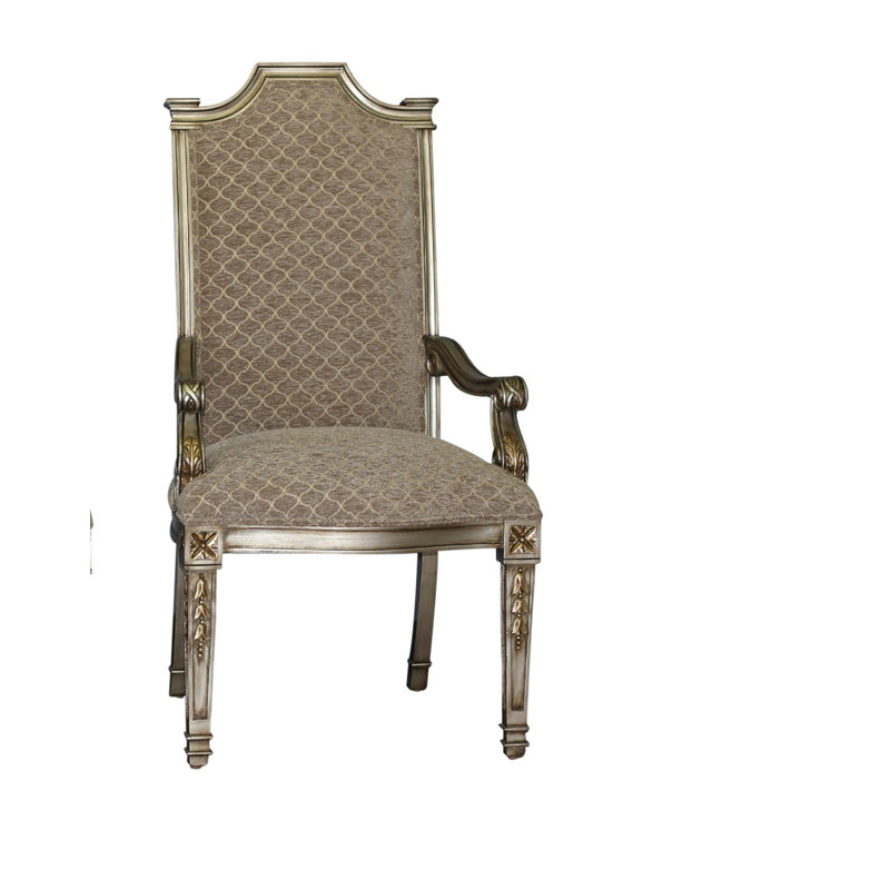Chaise rembourrée dorée Meador