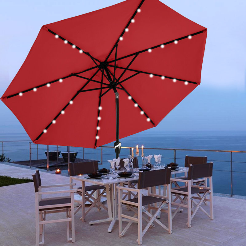 Parasol de marché solaire à DEL Cutshall avec inclinaison et relevage à manivelle, Rouge, 9'