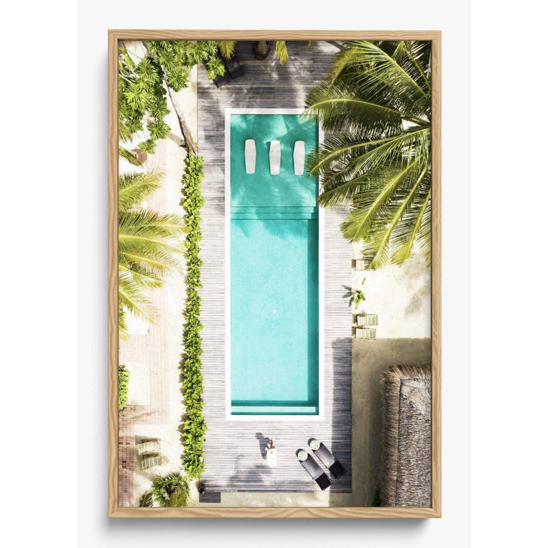 «Poolside Paradise» , H 18 po x l 14 po, Reproduction encadrée d'une seule photo sans pass, Bois naturel