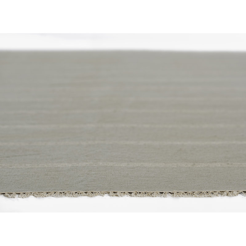 Hand Tufted Striped Area Rug in Blue, Rectangle 6'3" x 9'