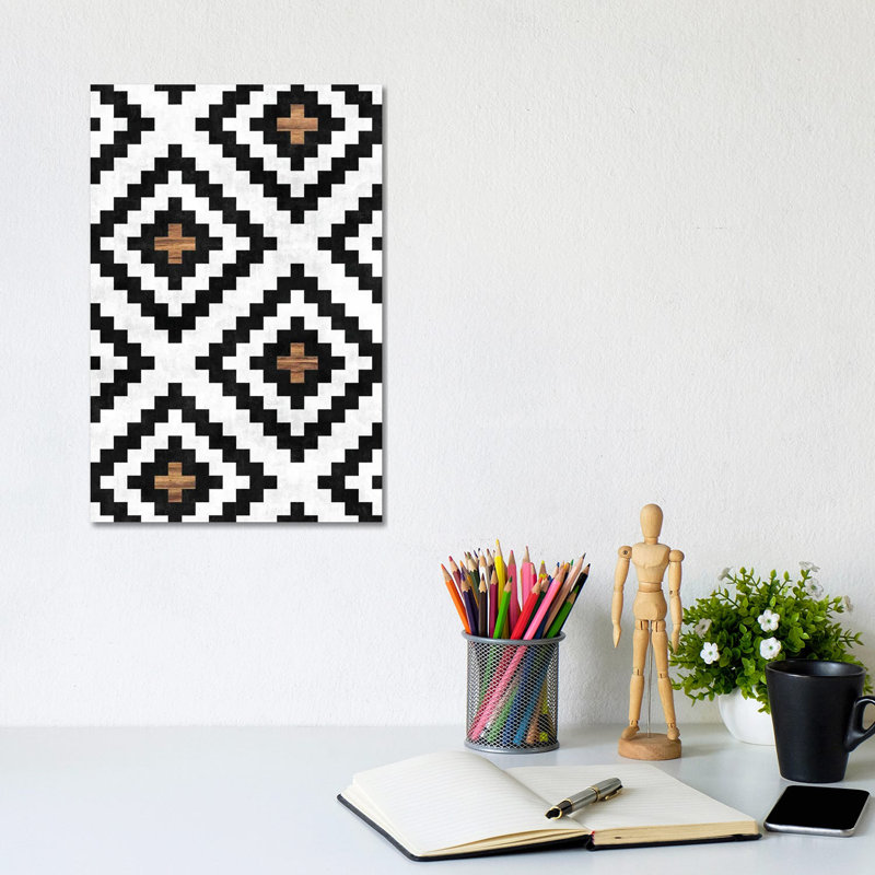 Motif tribal urbain no. 16 - Aztèque - Béton et bois, H 18 po x l 12 po x P 1,5 po