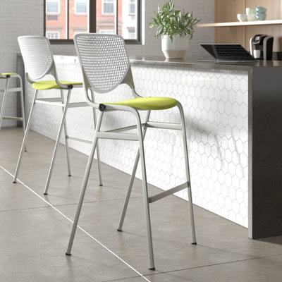 Chaise empilable sans accoudoirs Kool Poly