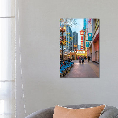 Chicago Theatre par Nejdet Duzen - Giclée sur toile tendue avec châssis