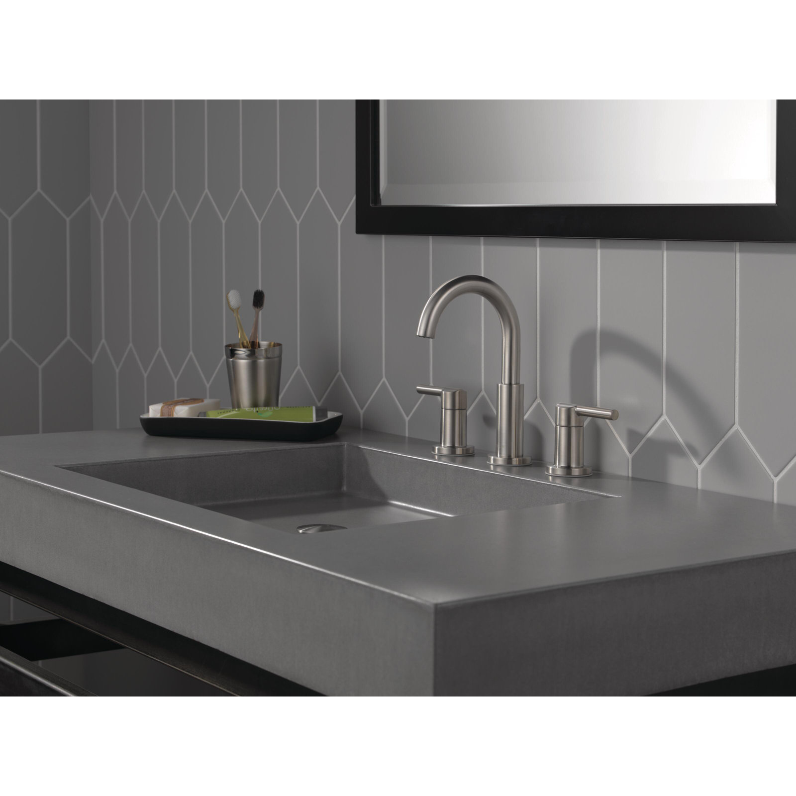 Nicoli Widespread Bathroom Faucet with Drain, Stainless Steel