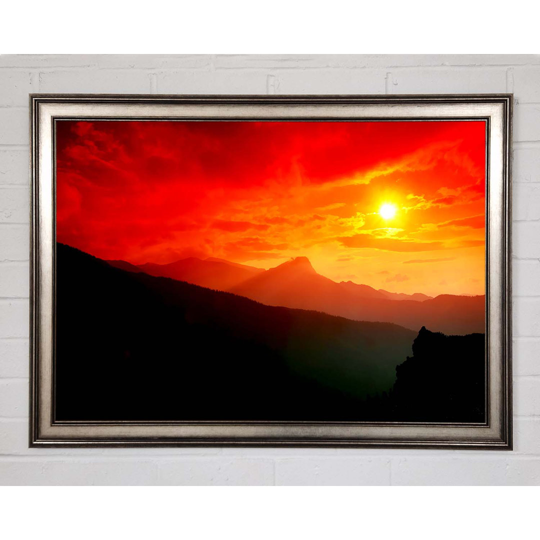 Sunblaze In The Italian Hills - Einzelner Bilderrahmen Kunstdrucke