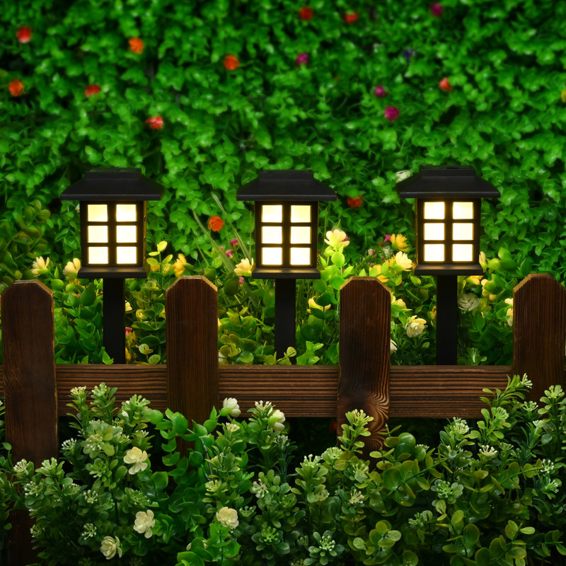 Low Voltage Solar Powered Integrated LED Pathway Light Pack