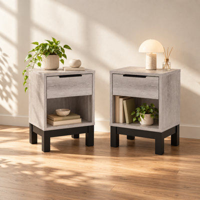 Yonkers 35cm W Bedside Table