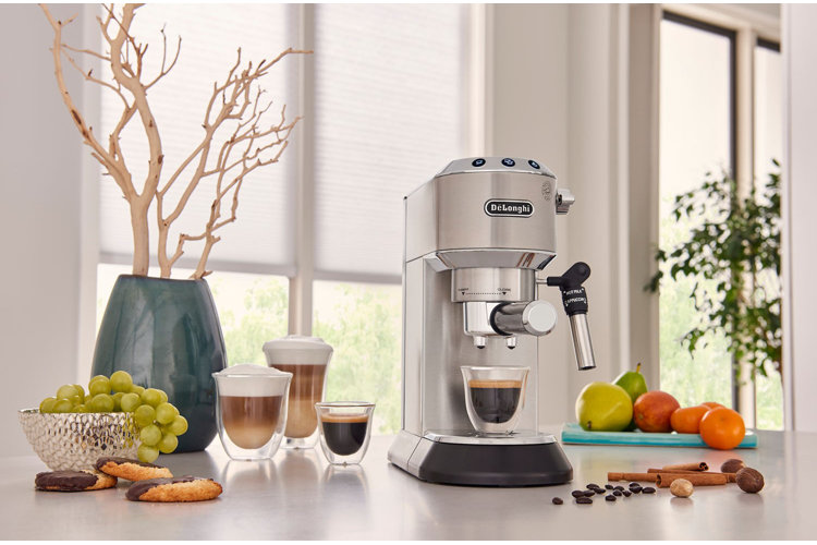 At-home espresso machine and cappuccino