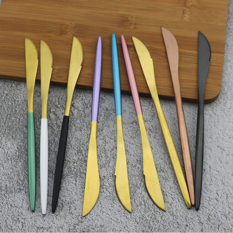 Ensemble de couverts 24 pièces en acier inoxydable avec finition satinée - couverts de qualité supérieure 18/10 pour une cuisine raffinée, vaisselle durable et écologique pour un usage quotidien