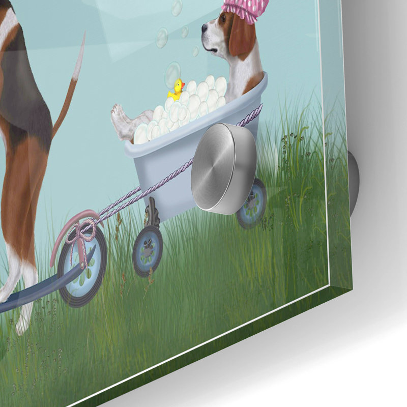 «Beagle Scooter» par Fab Funky, art mural en verre acrylique, H 24 po x l 36 po x P 0,2 po