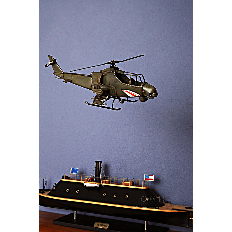 Hélicoptère d'attaque américain des années 1960