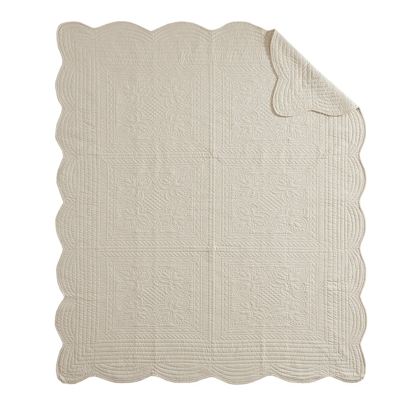 Oversized Quilted Throw with Scalloped Edges Seafoam 60x72", Cream