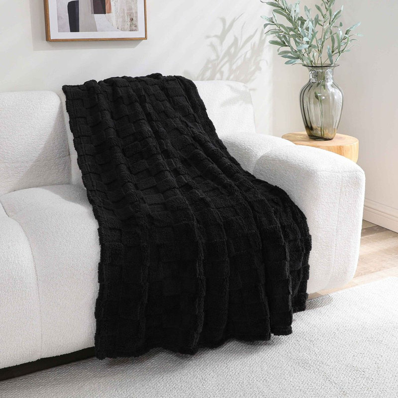 Jeté d'appoint Kate Aurora Greenwich Soft & Plush - 50 po x 60 po, Noir