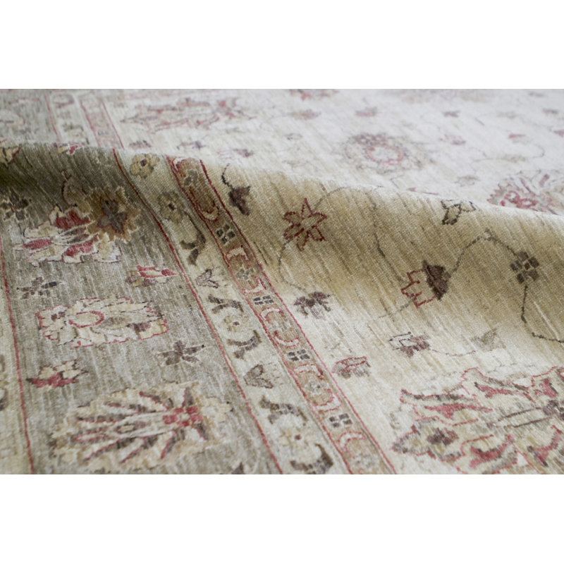 Tapis beige et vert de haute qualité noué à la main Ziegler