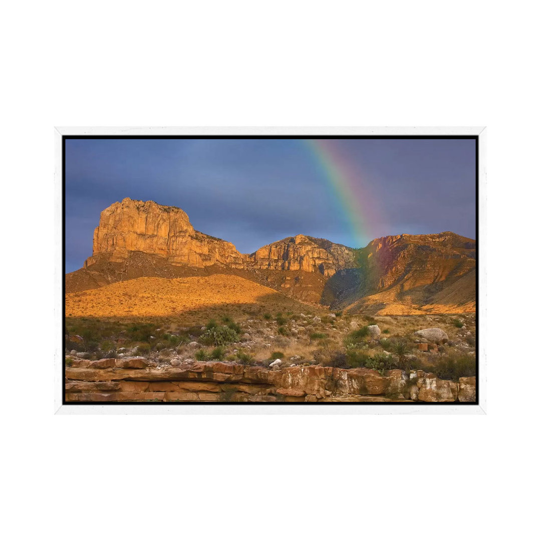 Regenbogen in der Nähe von El Capitan, Guadalupe Mountains National Park, Texas von Tim Fitzharris - Gallery-Wrapped Can...