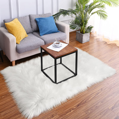 Leosvel Faux Sheepskin Indoor Rug