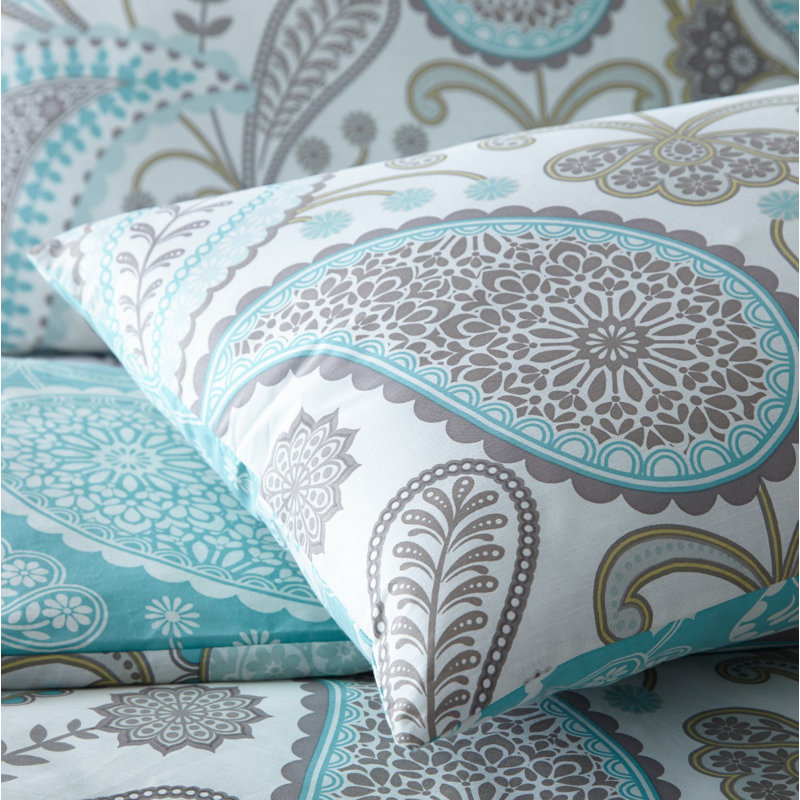 Chiswick Polyester Paisley Duvet Cover Set with Pillowcases Included, Super King - 2 Standard Pillowcases
