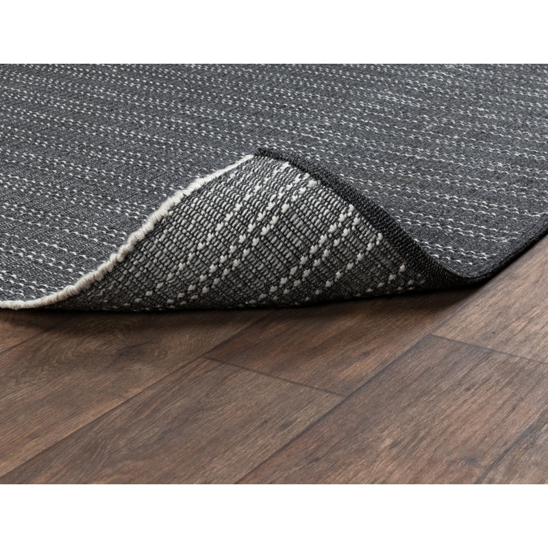 Chandria Area Rug in Gray, Rectangle 2' x 3'