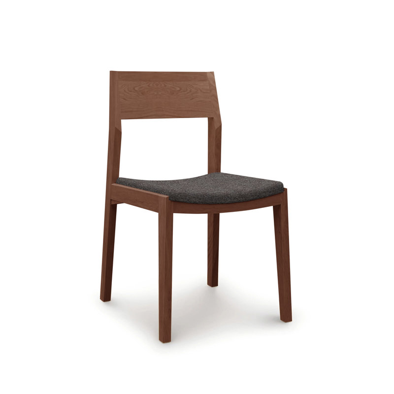 Chaise d'appoint en microsuède Iso, Noyer naturel, Polyester ardoise