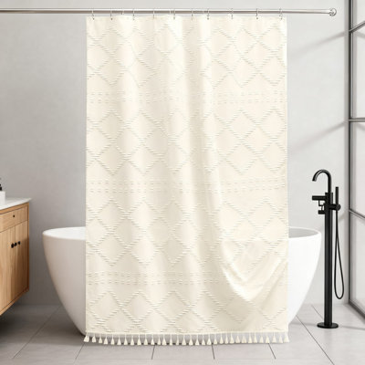 Rideau de douche à pampilles avec motif à chevrons texturé et tissu de salle de bain