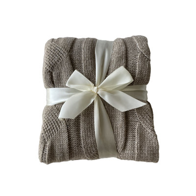 Luxury Cloudknit Throw