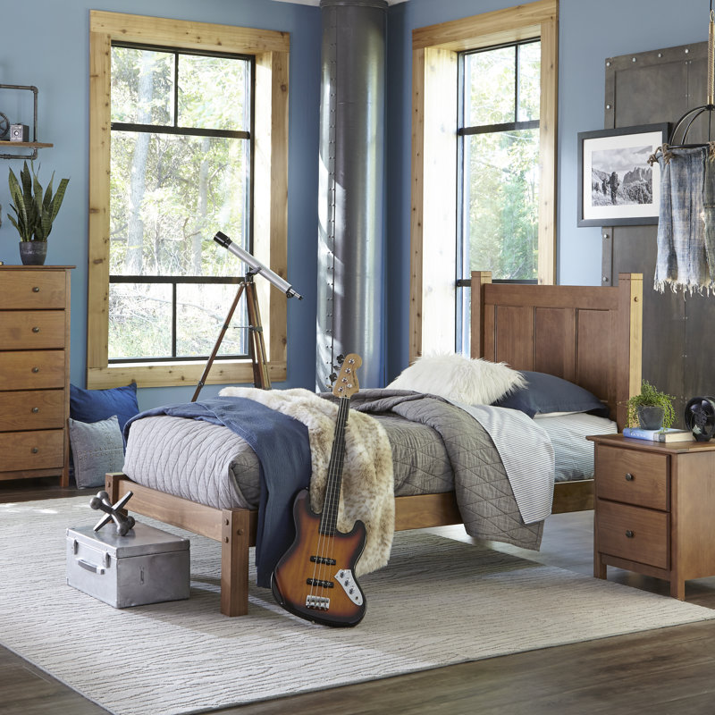 Lit plateforme en bois massif Shaker, Noyer, Simple