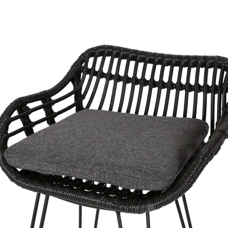 28,75 pouces de hauteur avec 2 coussins d'eau et 2 coussins de bar gris