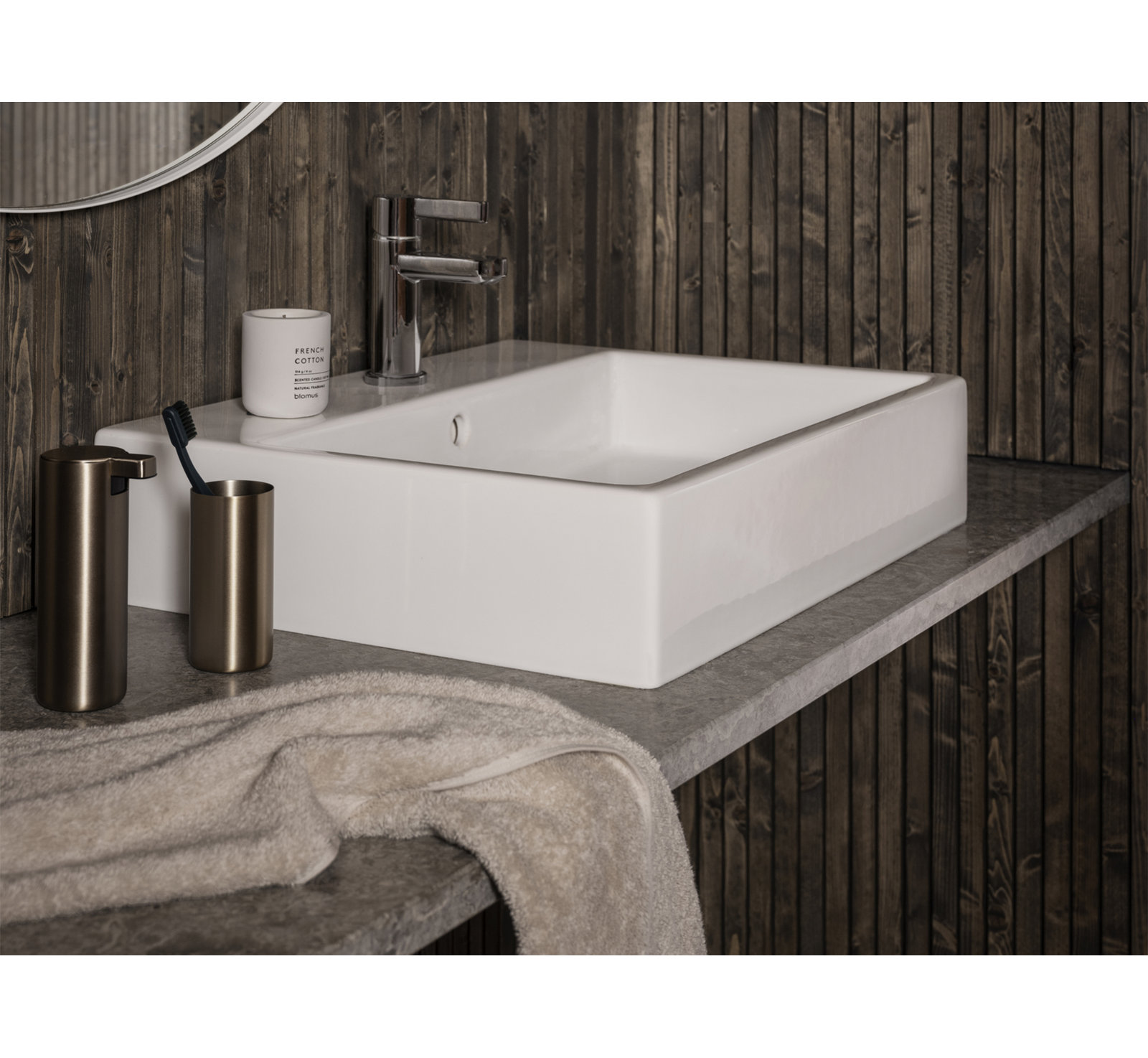 Modo Soap Dispenser, Brass