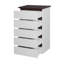 Commode de chambre à coucher moderne avec beaucoup de rangement et un design élégant, parfait pour organiser vos biens.