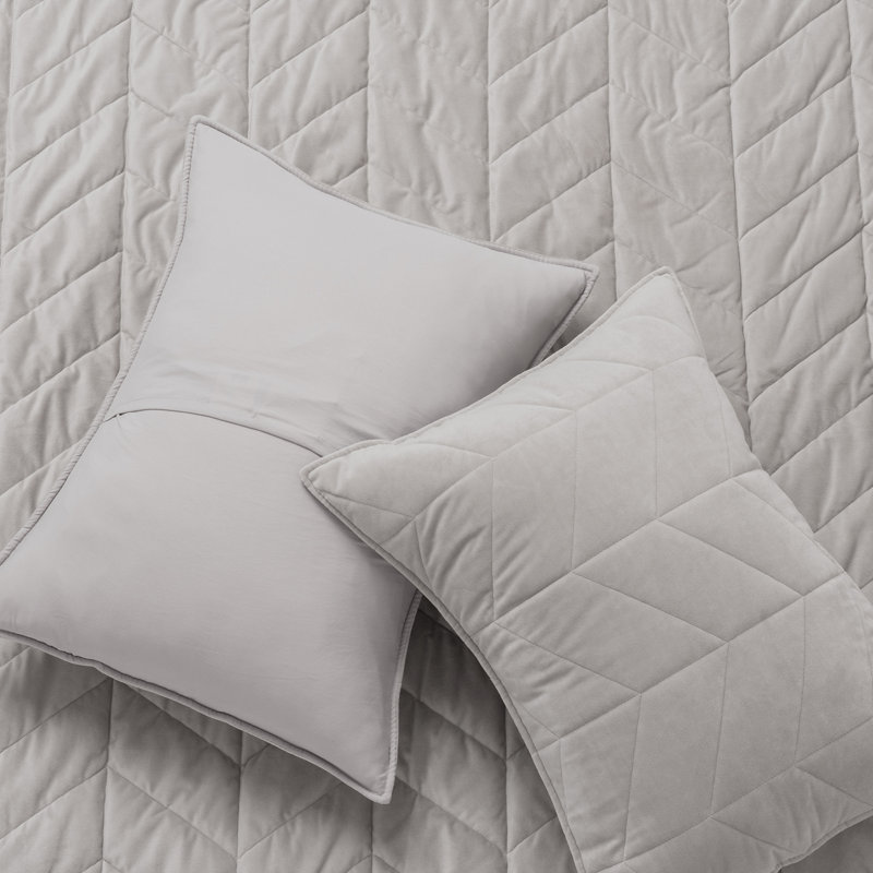 Ultra Soft Velvet Quilt Set, King Quilt + 2 King Shams, Silver Gray
