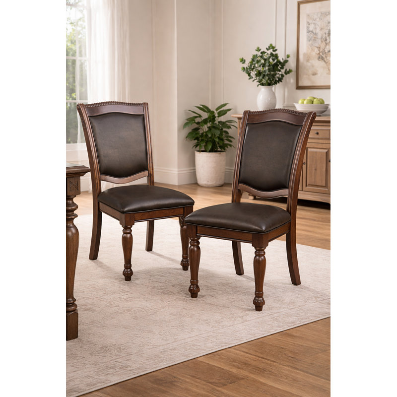 Chaise d'appoint en cuir Vegan 