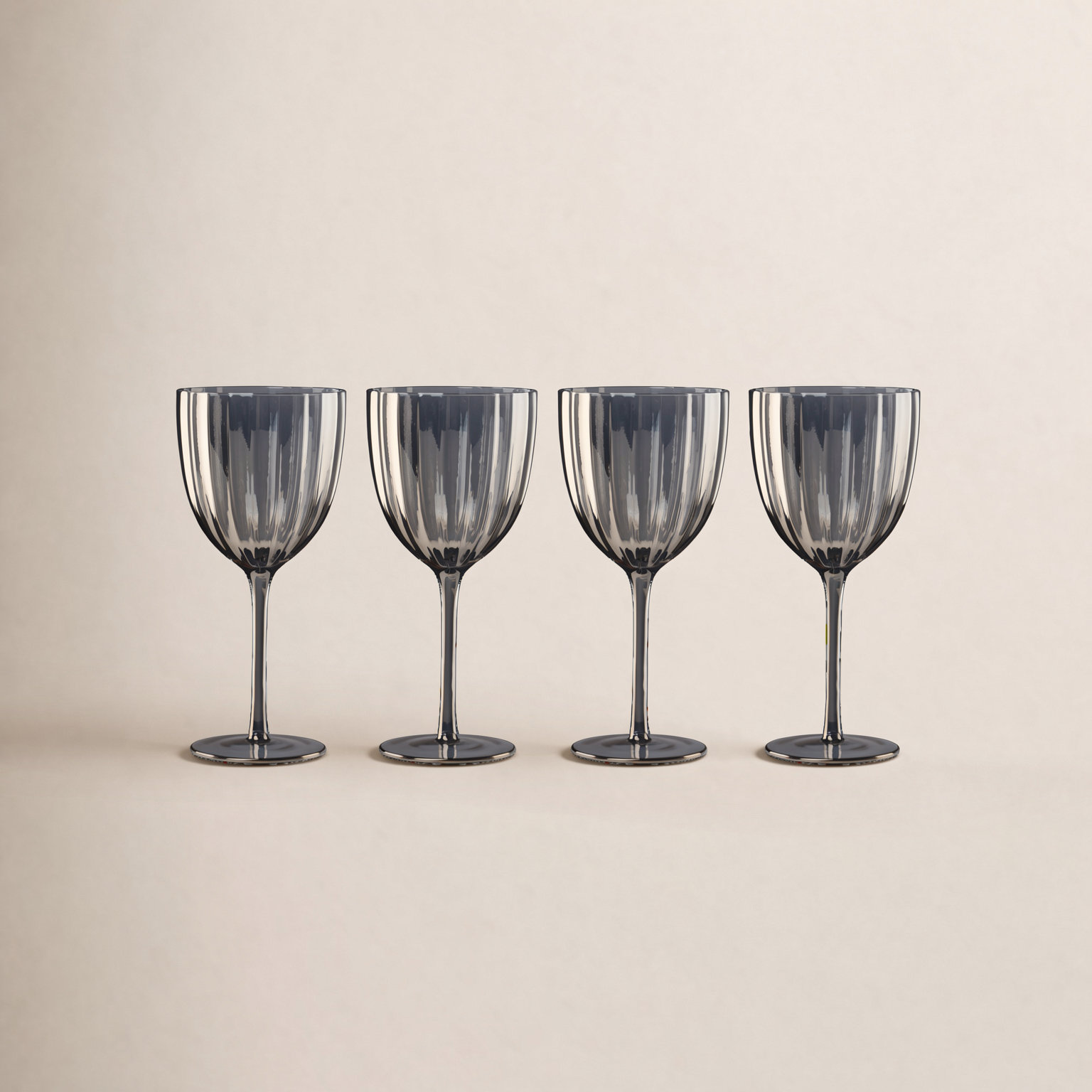 Ribbed Wine Glass