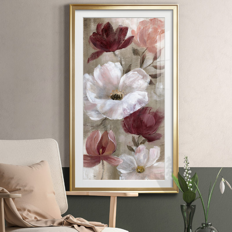 Transient Garden Reds I - Cadre photo, reproduction d'art sur papier, Cadre doré, H 14,5 po x l 26,5 po x P 1,5 po