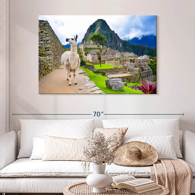 Brampt Peru Llama, 32" H x 48" W