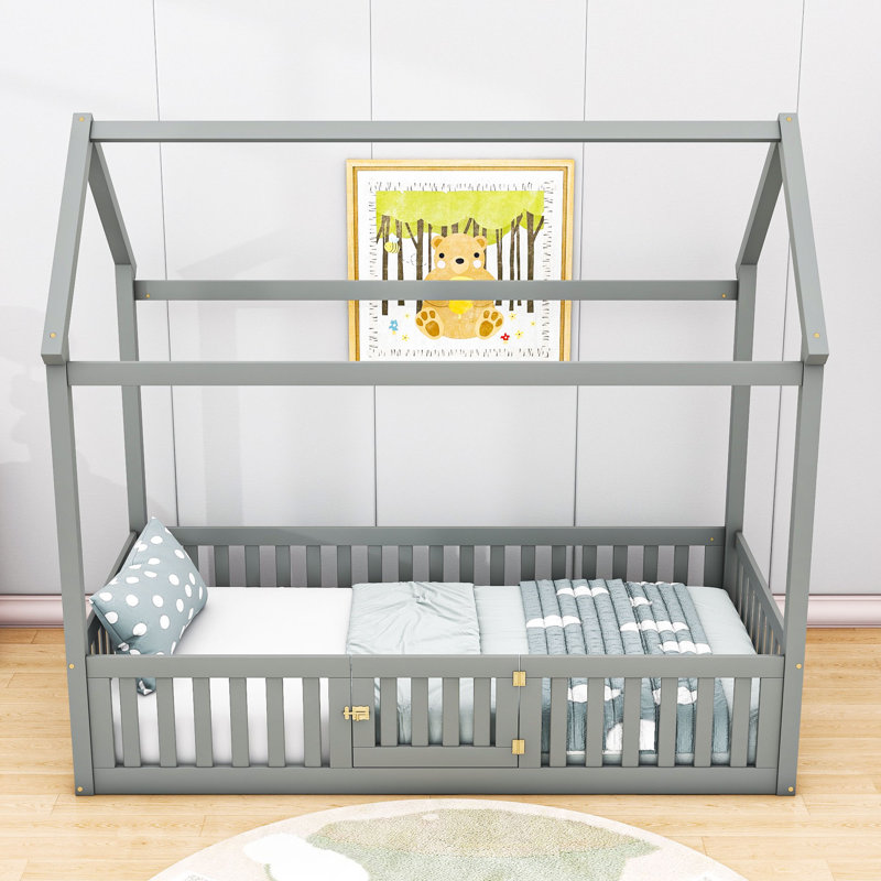 Lit en bois avec clôture et porte en bois, Gris, Simple