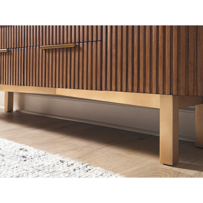 La Costa Media Console