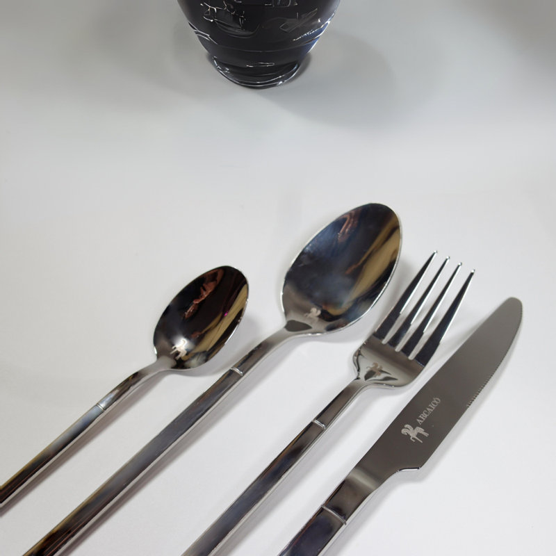 Arcaico Flatware Set - Service for 6, Silver