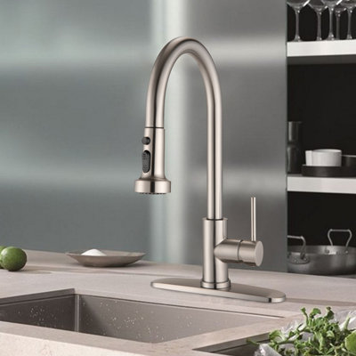 Robinet de cuisine rétractable en acier inoxydable avec pulvérisateur brossé