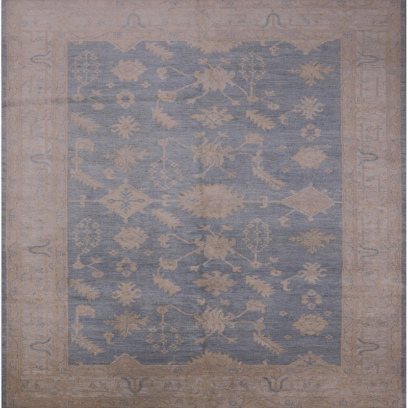 Tapis oriental bleu, Carré 8 pi