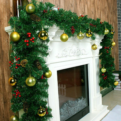 Christmas Wreath -8.8 Foot Artificial Christmas Vines, Indoor And Outdoor Vines, Garden Doors, Home Decor, Christmas Wreath