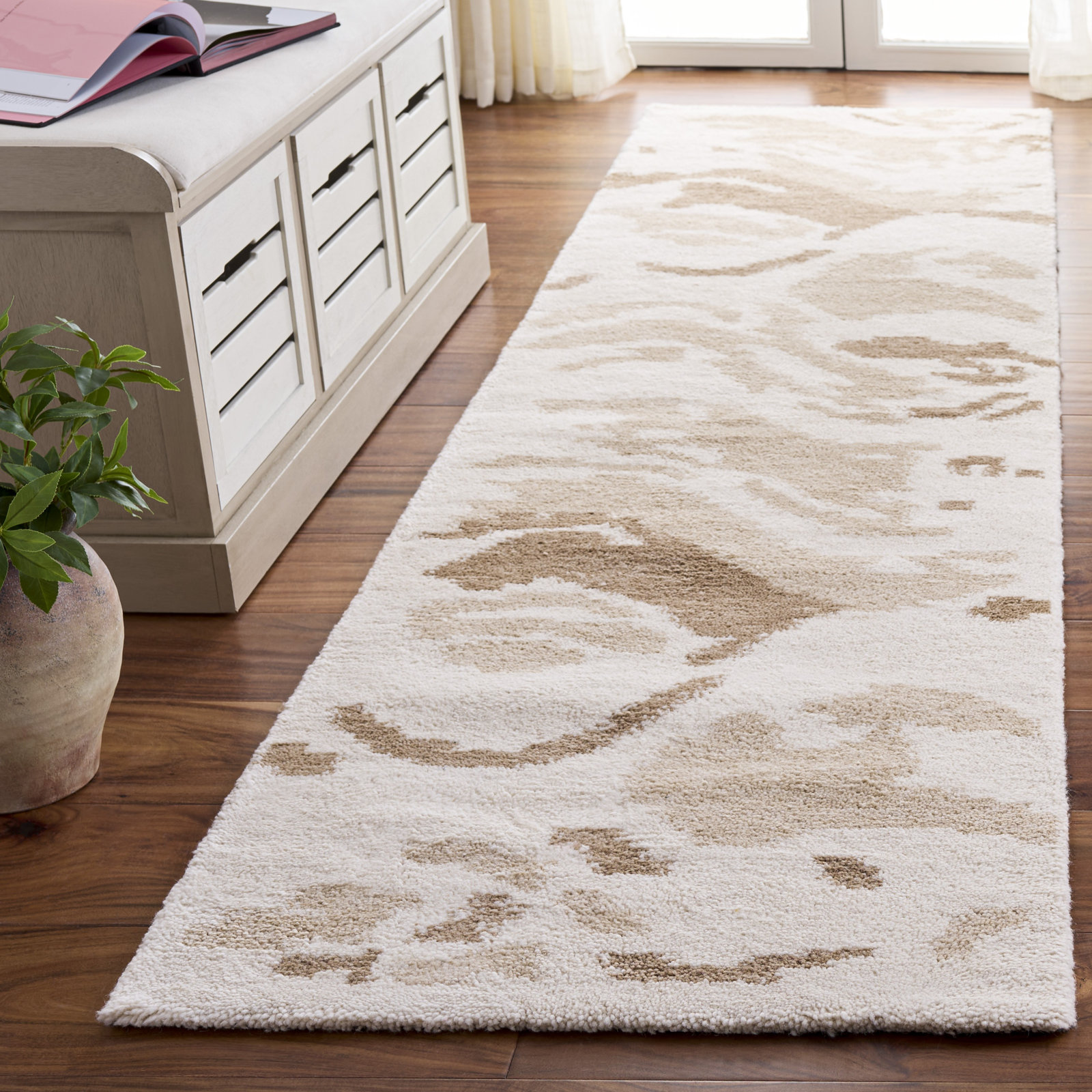 Hand-Tufted Abstract Wool Rug, Runner 2'3" x 9'