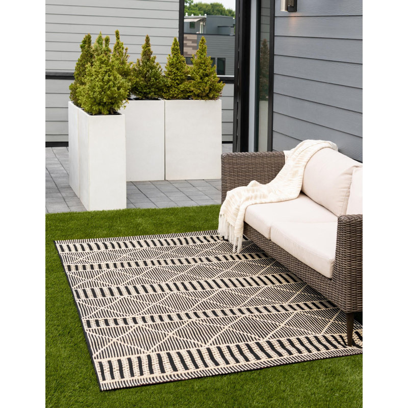 Tapis d'extérieur vert / noir / couleur ivoire, Rectangle 7 pi 10 po x 10 pi