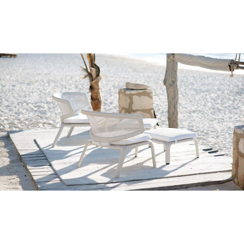 Seashell Outdoor Lounge Chair, Natura Ash, Chalk