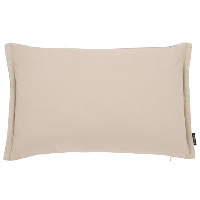 Arwyn Pillow