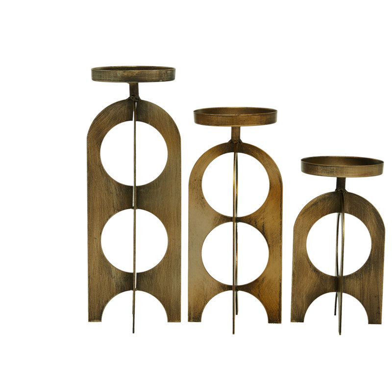 Ensemble de porte-bougie en métal fait à la main