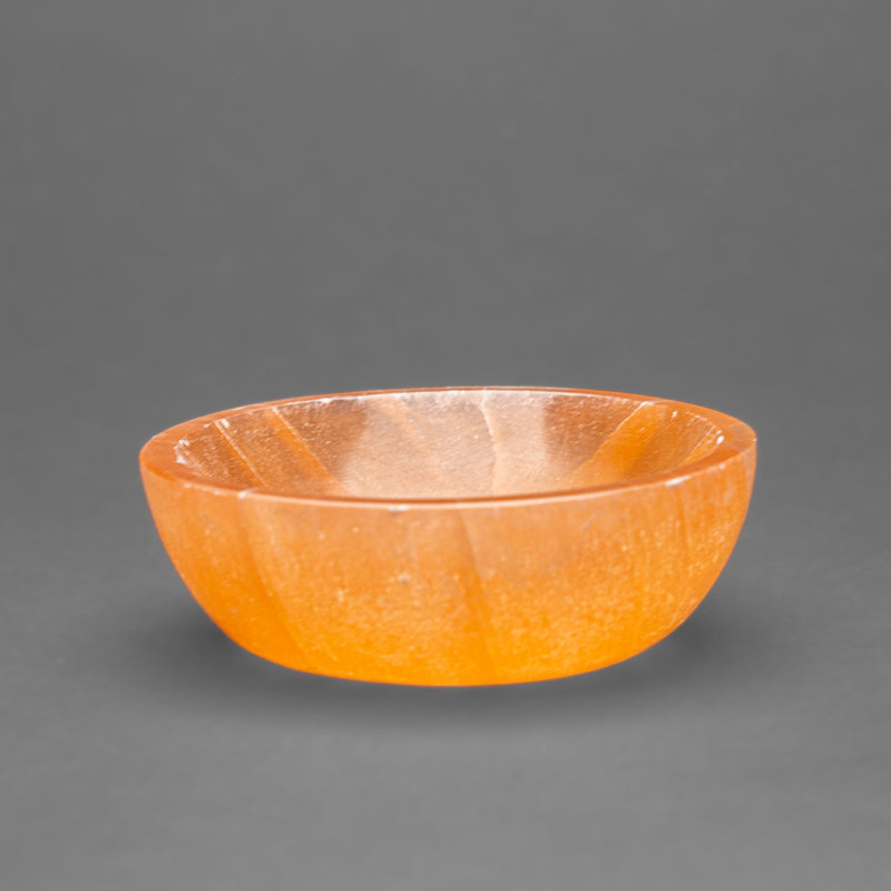 Véritable petit plat en sélénite orange poli véritable du Maroc