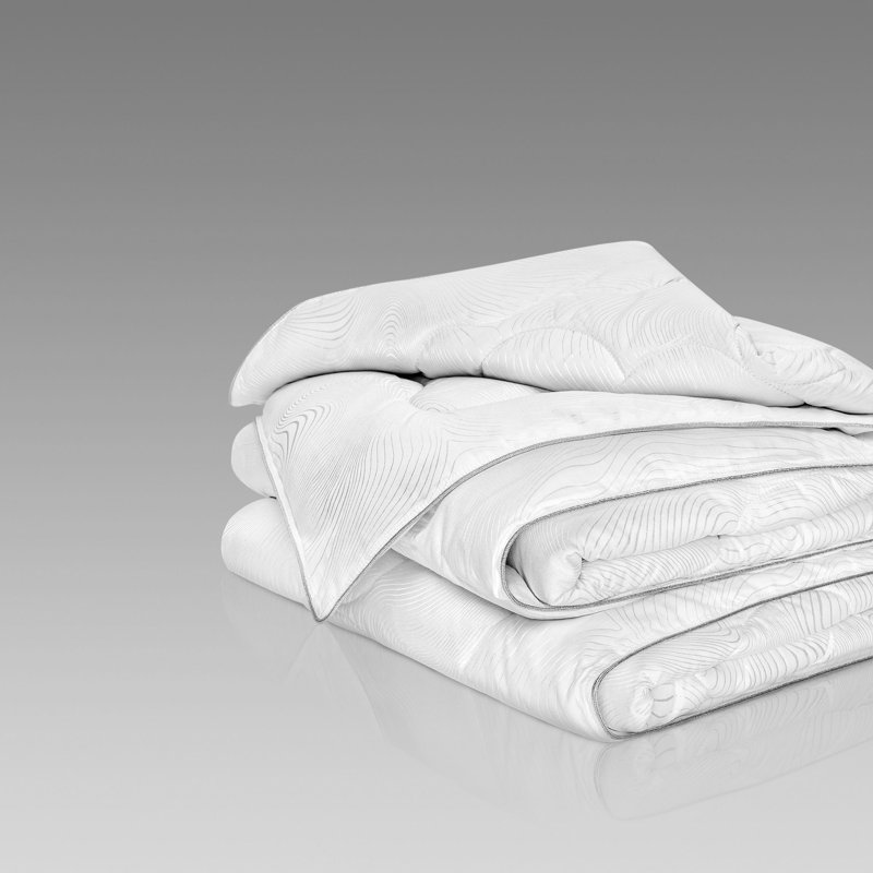 Viento Wool All Season Down Alternative Comforter, Queen