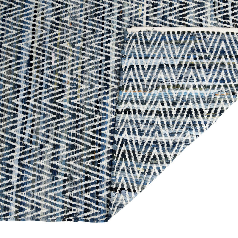 Skila Cotton Chevron Indoor Rug, Rectangle 2' x 3'1"