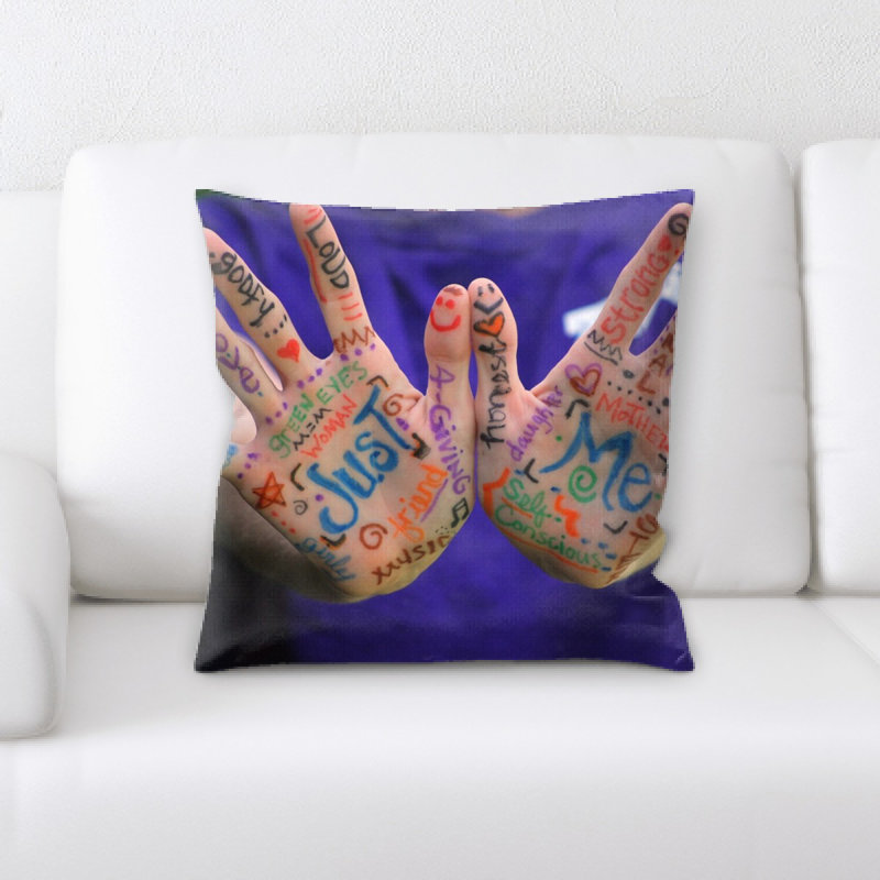 Coussin décoratif mains